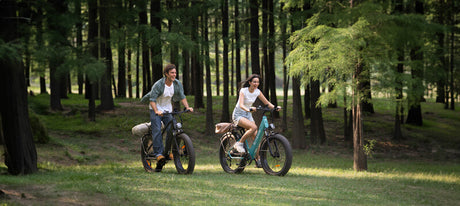 mit Tretunterstützung E-Bike ENGWE E26 fahren