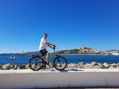Kaufvertrag E-Bike: Worauf Sie 2025 achten müssen – Inklusive Vorlage & Checkliste