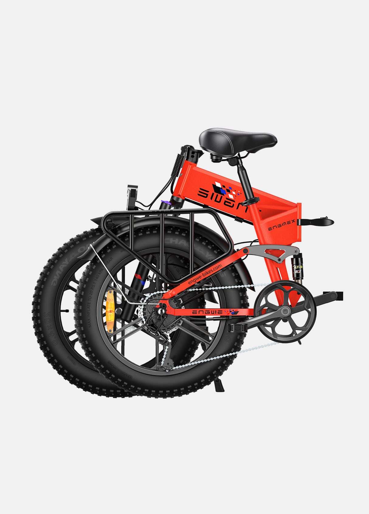 ein gefalteter roter Engwe Engine x