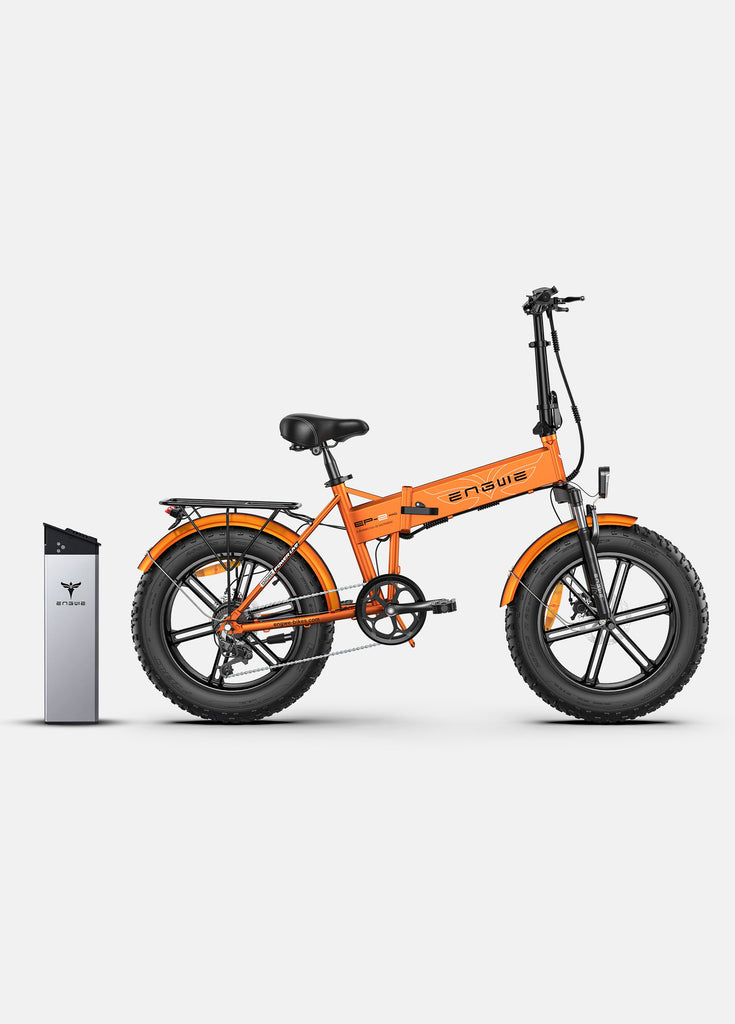 ein orangefarbenes Engwe Ep-2 Pro E-Bike und ein zusätzlicher Akku